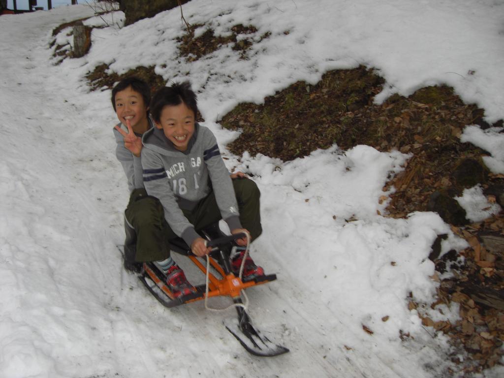 Log Cottage Freetime Tsumagoi Exterior foto